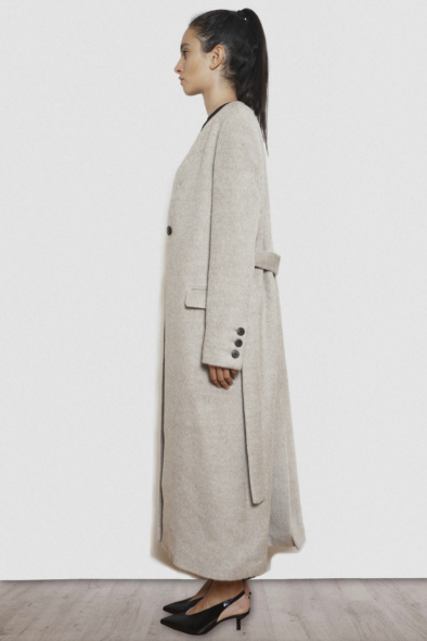 beneditt_alpaca_coat_tailor_hand_made_women_winter_collection_style_fashion_warayana_sand