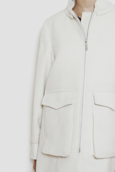 mercedes_alpaca_coat_parka_tailor_hand_made_women_winter_collection_style_fashion_warayana_creme