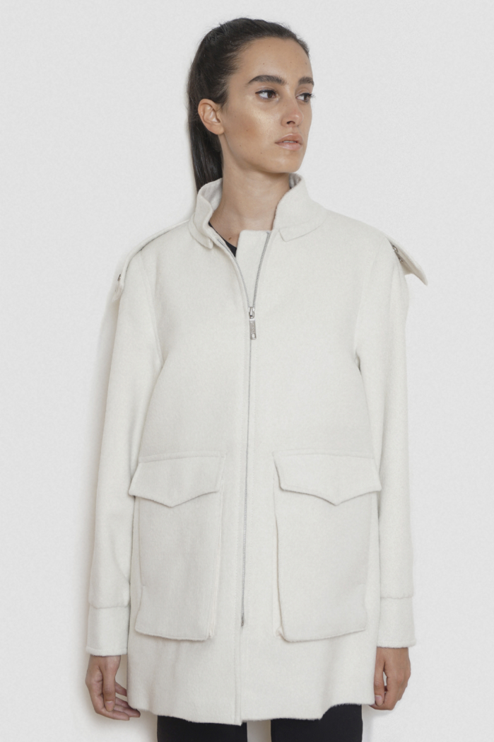 mercedes_alpaca_coat_parka_tailor_hand_made_women_winter_collection_style_fashion_warayana_creme