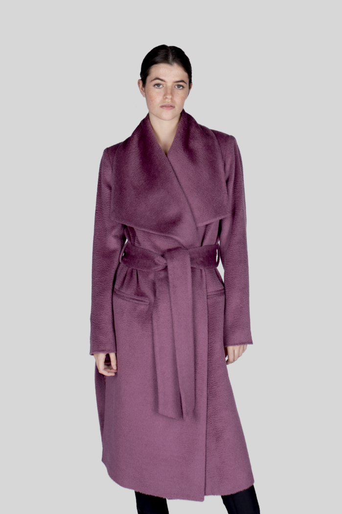 pia_alpaca_coat_winter_fashion_outwear_woman_collection_style_luxury_tailormade_bespoke_warayana_plu