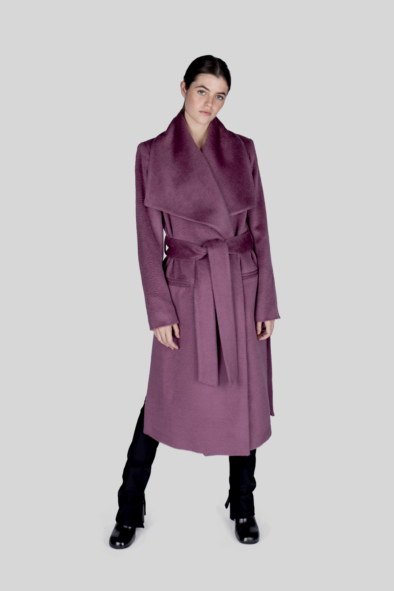 pia_alpaca_coat_winter_fashion_outwear_woman_collection_style_luxury_tailormade_bespoke_warayana_plum